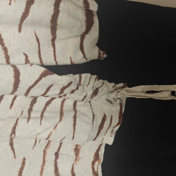 NWT Democracy Sweater - L - Picture 3 of 5